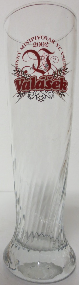 RODINNÝ MINIPIVOVAR VE VSETÍNĚ 2002 Valášek (0,5L)