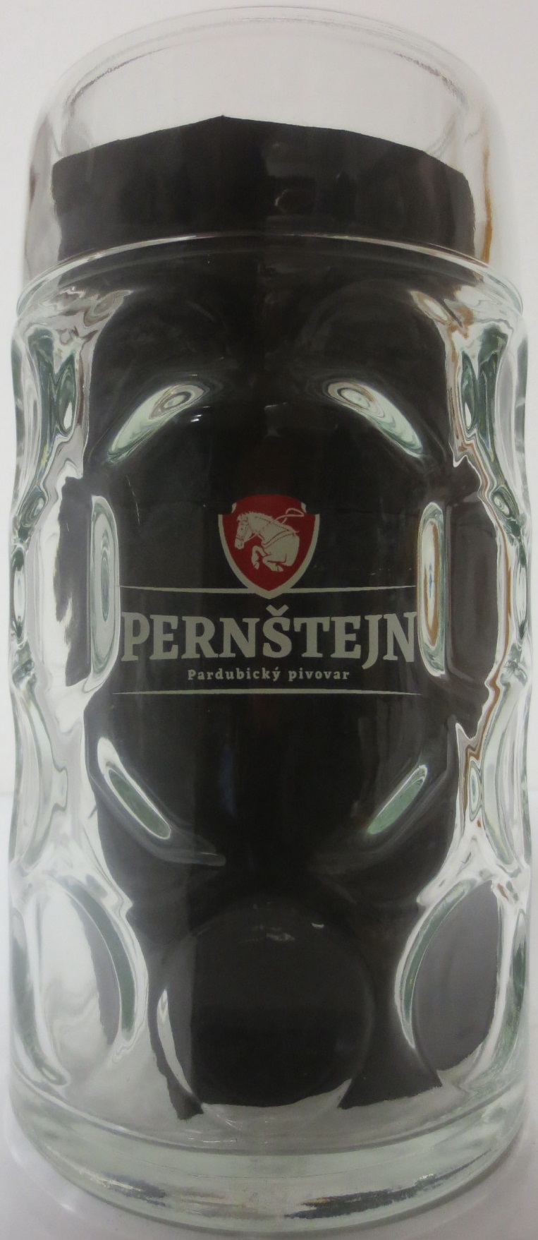 PERNŠTEJN Pardubický pivovar (1L) 