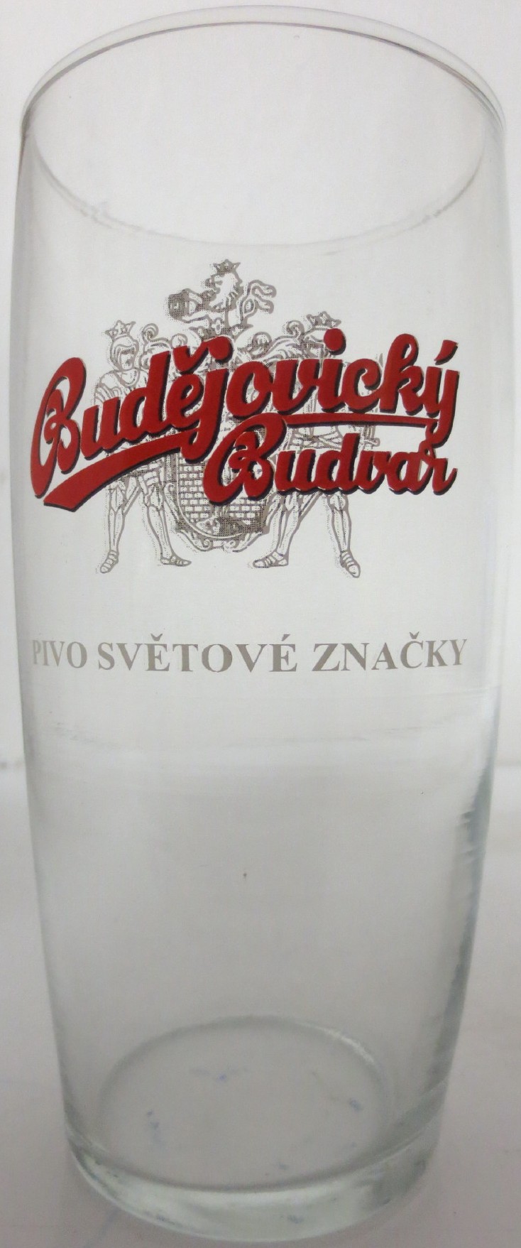 Budějovický Budvar PIVO SVĚTOVÉ ZNAČKY (0,5L) č.1 (bílá silueta) 