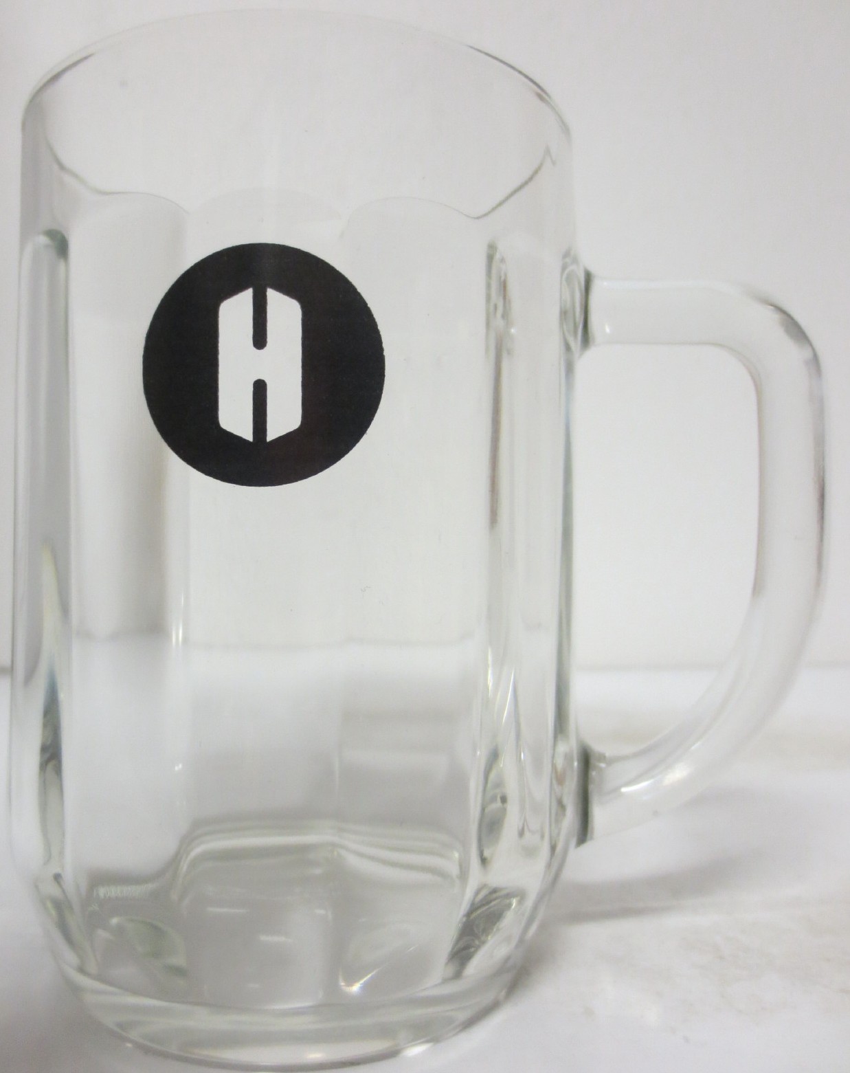 H (0,5L) 
