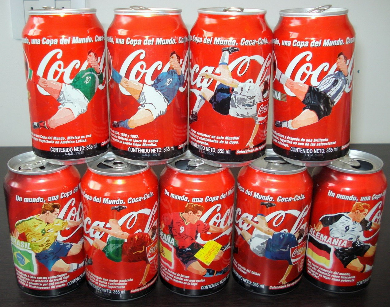 Coca Cola World Cup 2002 set from VENEZUELA (9 cans) (B/O) 