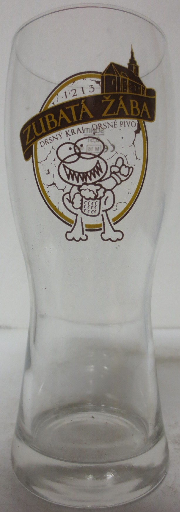 ZUBATÁ ŽÁBA DRSNÝ KRAJ DRSNÉ PIVO (0,5L) 