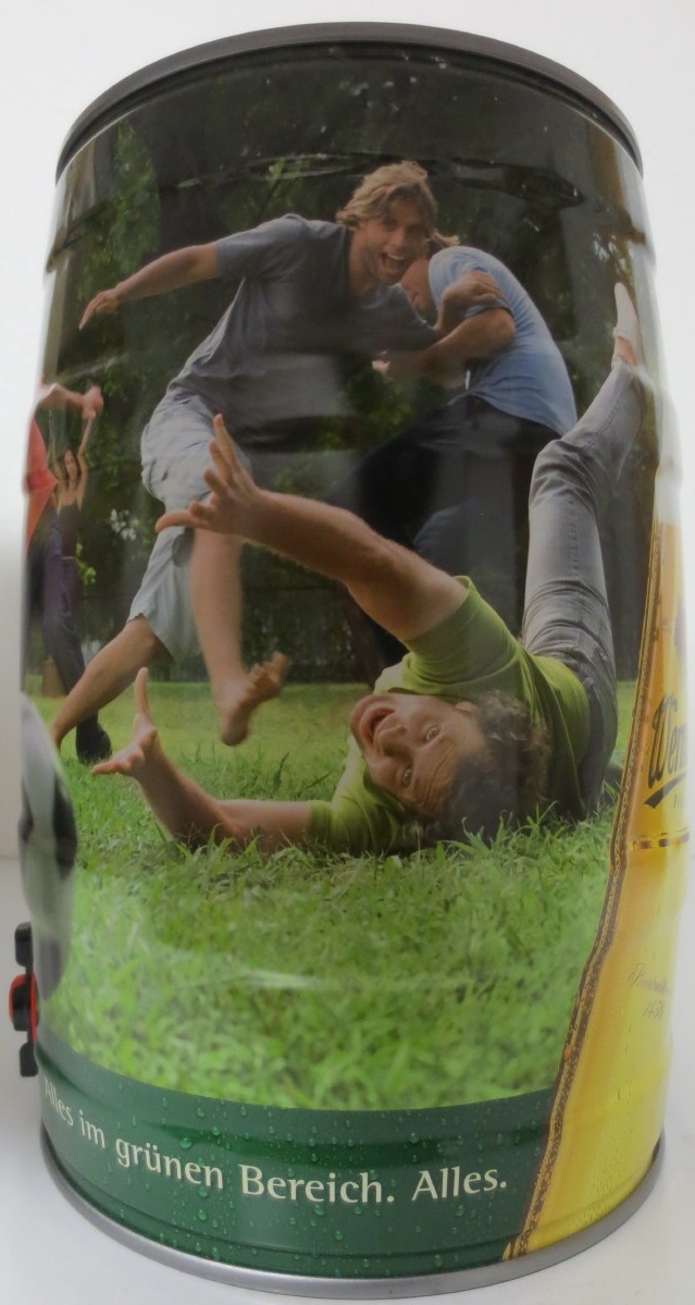 Wernesgrüner PILS LEGENDE LIMITIERTE EDITION 2012 (football) (5L) Nr.1