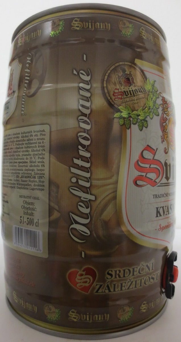 Svijany TRADIČNÍ NEPASTERIZOVANÉ PIVO KVASNIČÁK Speciální světlé pivo 13%